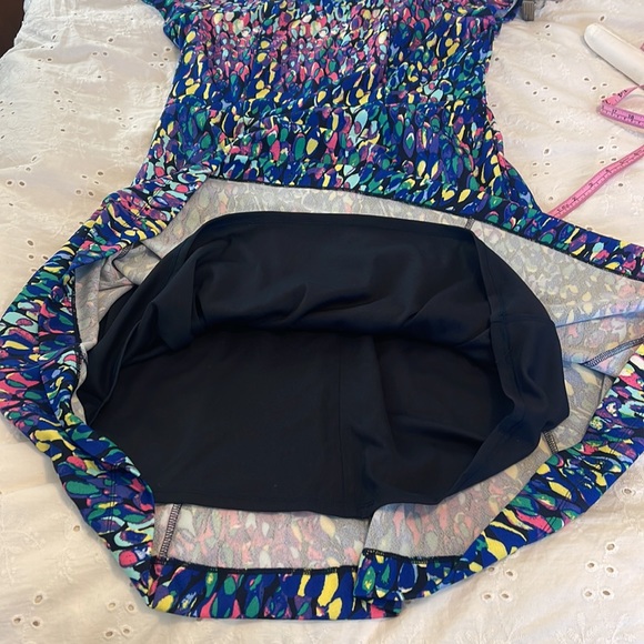 Cleo stretchy short sleeved & scoop neckline multicoloured dress - Picture 9 of 11